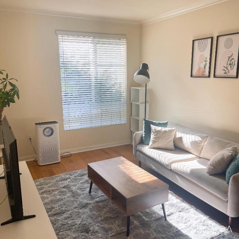 Holiday In La - 1Br With Free Parking, Laundry, Pool ロサンゼルス エクステリア 写真